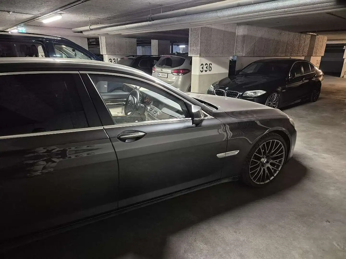 BMW 730 730LD IN ABSOLUTER VOLLAUSSTATTUNG (NEUPREIS 126K) Gris - 2