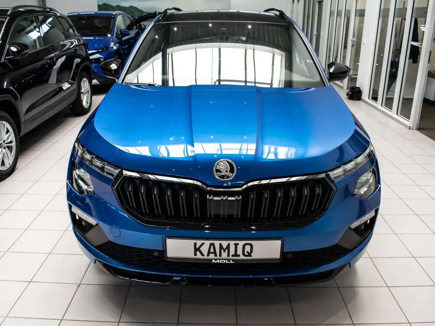 Skoda Kamiq 1.5 TSI Monte Carlo 2xKLIMA ACC AHK AUT Schwarz - 2