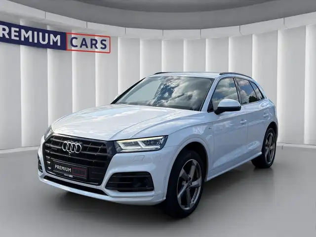 Audi Q5 main image