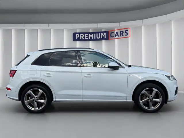 Audi Q5 view 6