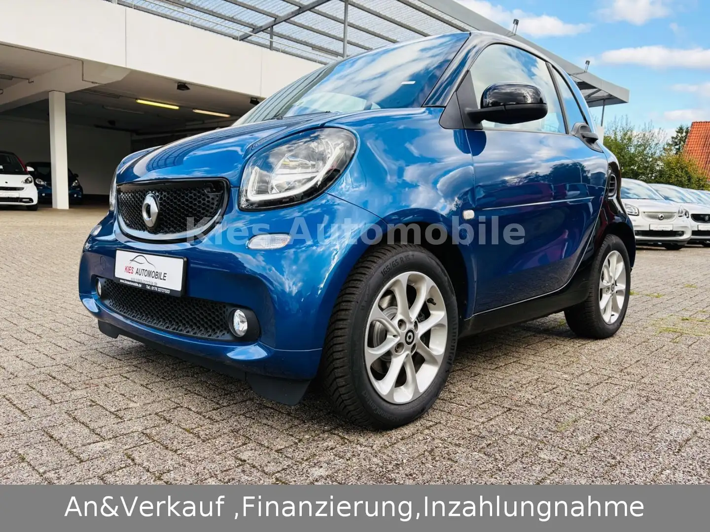 smart forTwo Passion AUTOM/NAVI/PANO/SITZH/KLIMA Noir - 1