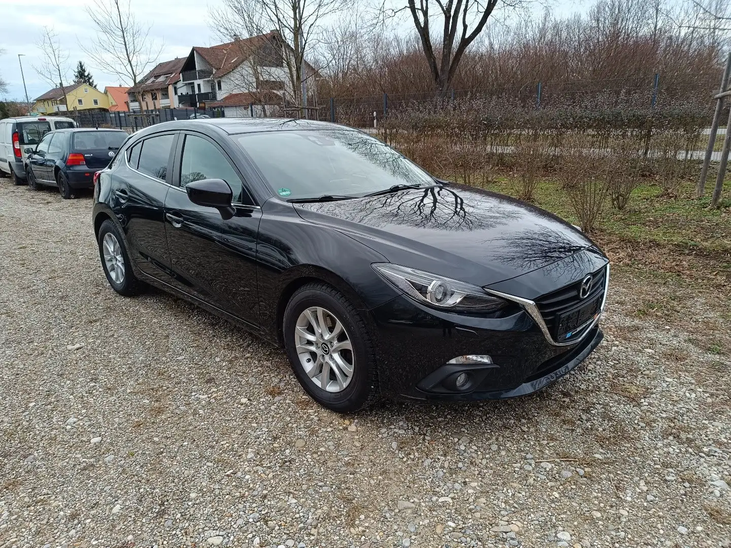 Mazda 3 2.0 l Centerline Sky-Activ 120  "119200 km" Černá - 2