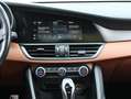 Alfa Romeo Giulia 200pk Turbo Sprint | Cognac interieur | Trekhaak | Grijs - thumbnail 14