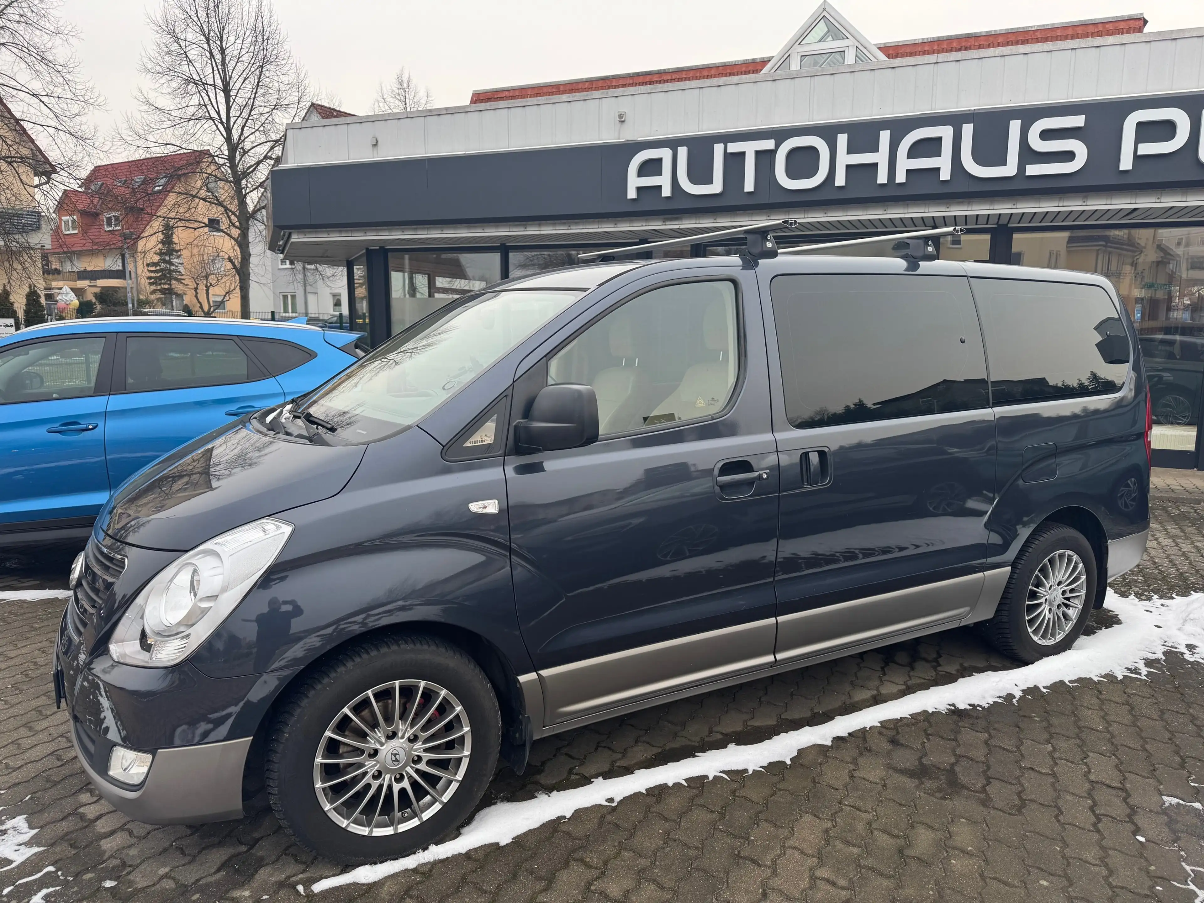 Hyundai H-1 H-1 Diesel 2.5 CRDi Travel Premium Allwetter AHK — photo 2