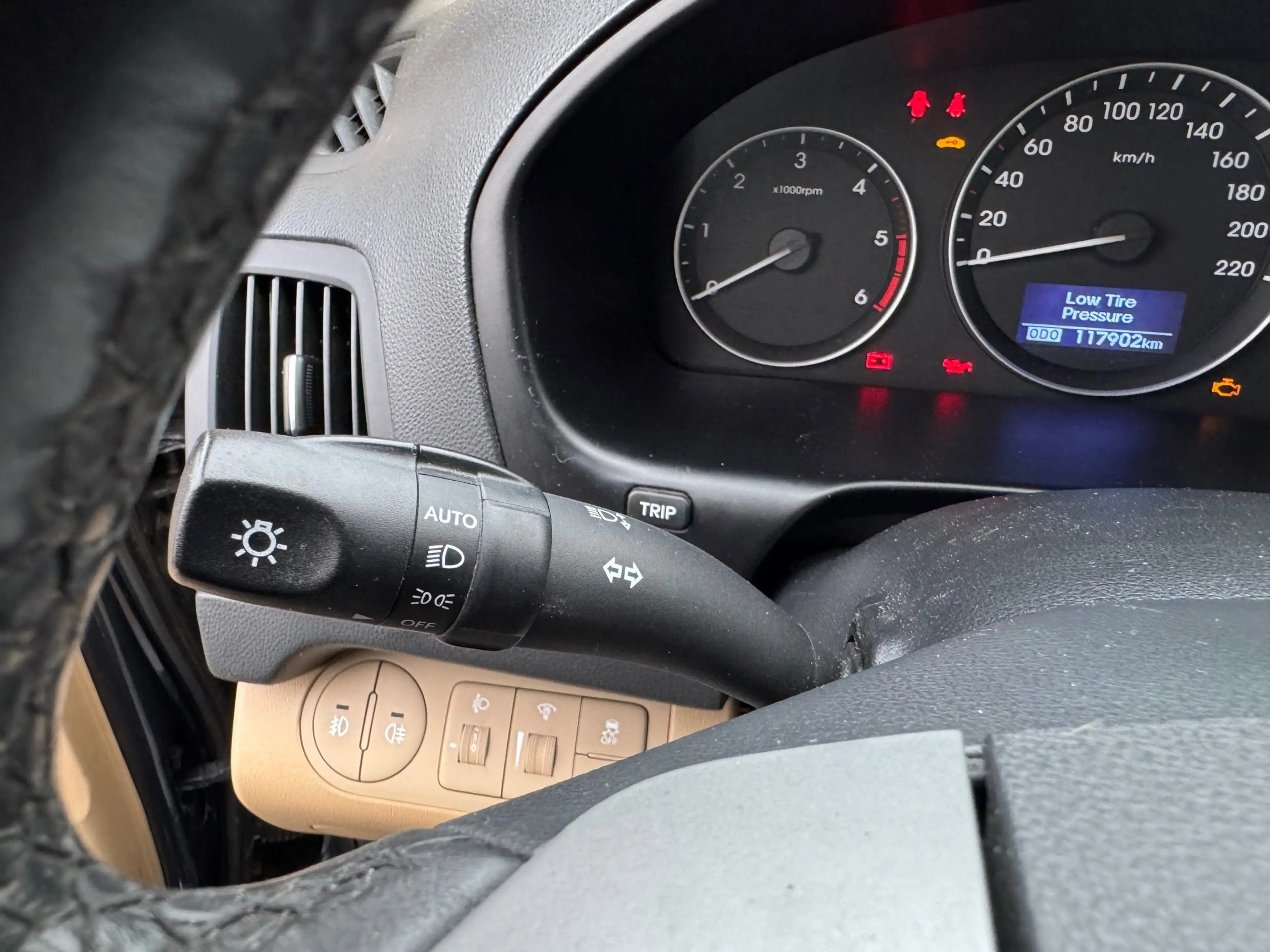 Hyundai H-1 H-1 Diesel 2.5 CRDi Travel Premium Allwetter AHK — photo 10