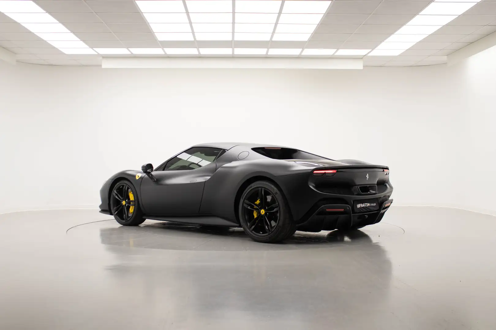 Ferrari 296 GTB Nero - 2