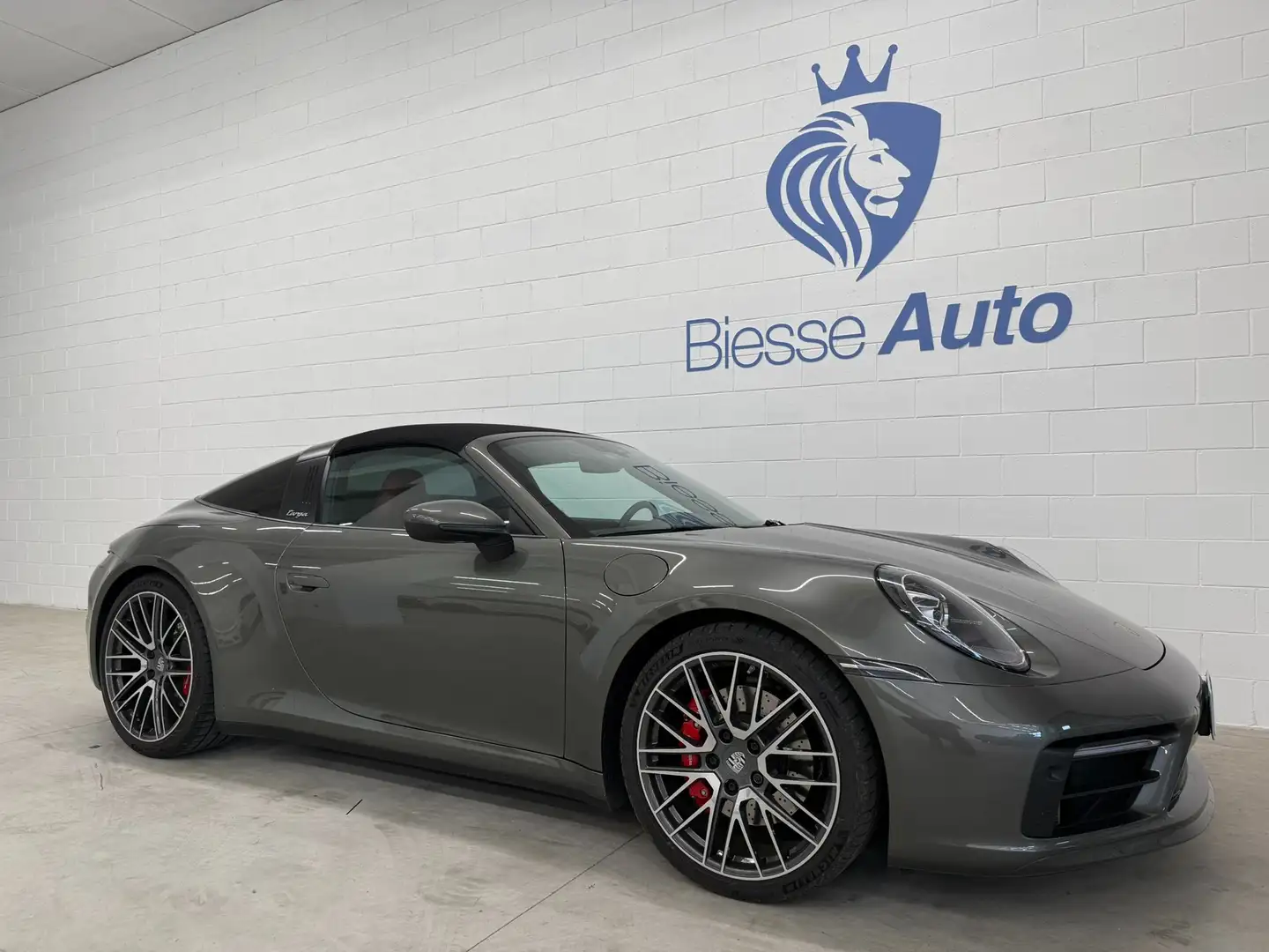 Porsche 992 911 Targa 4S Grigio - 1