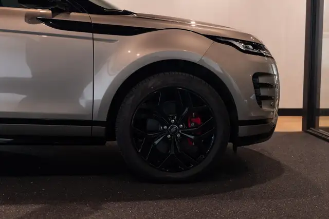 Land Rover Range Rover Evoque view 13