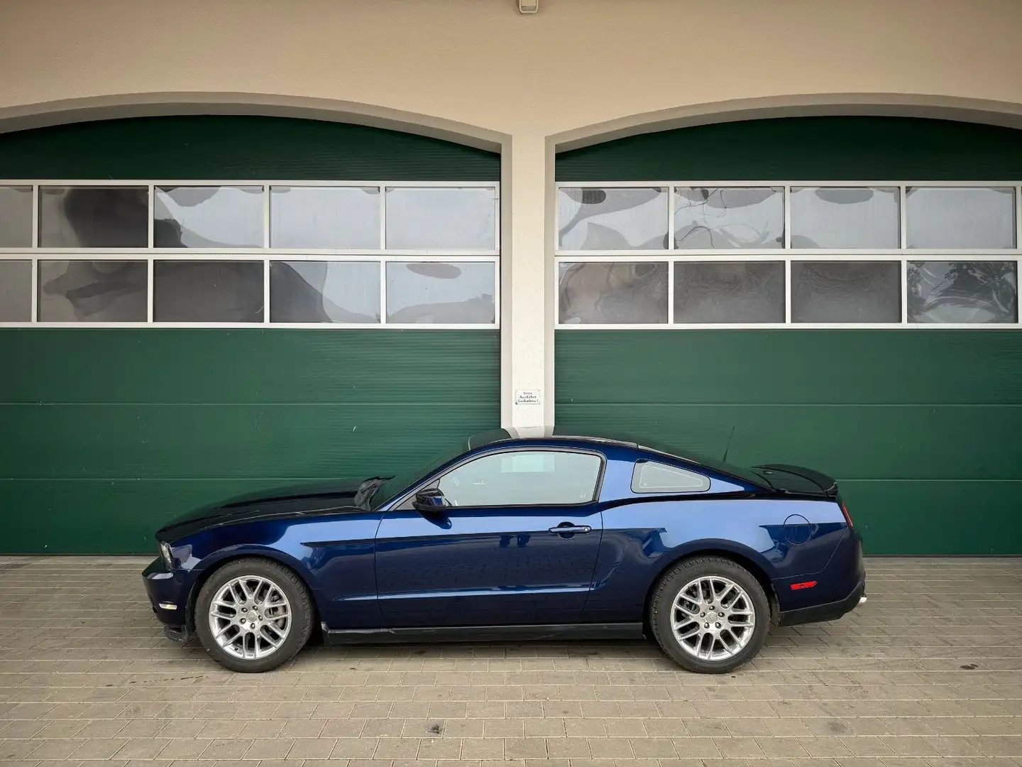 Ford Mustang Premium Leder V6   unfallfrei TÜV neu Azul - 2