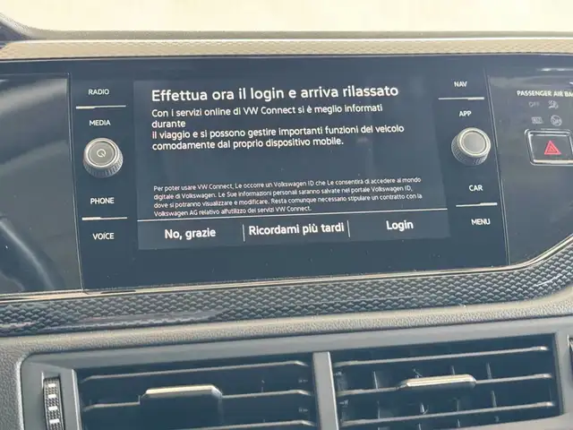 Volkswagen Polo view 23