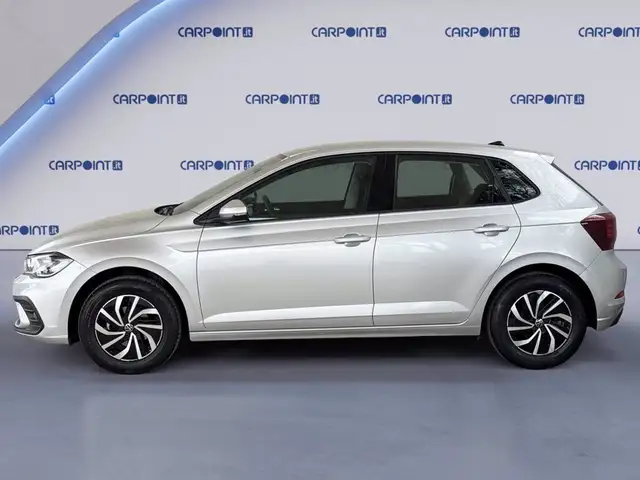 Volkswagen Polo view 4