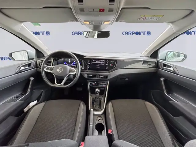 Volkswagen Polo view 10