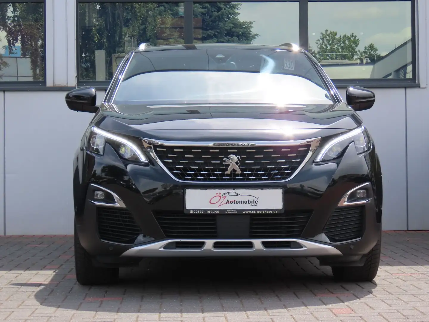 Peugeot 5008 BlueHDi 180 EAT8 GT-Line 7-Sitzer Schwarz - 2