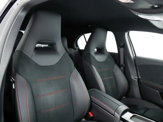 Mercedes-Benz A-Class view 12