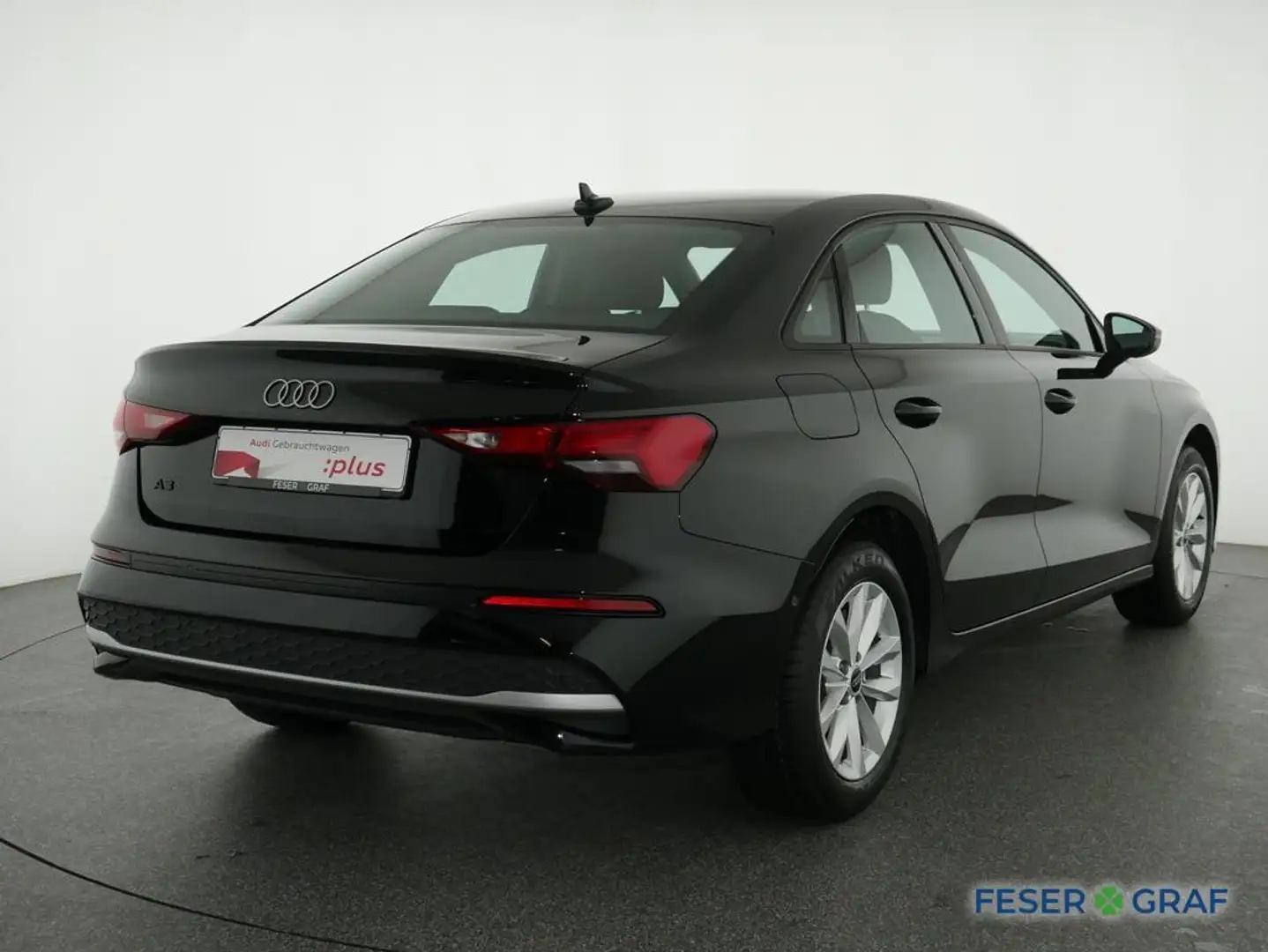 Audi A3 Lim 30 TFSI S tronic SmartphoneI,PDC,Sitzhzg Schwarz - 2