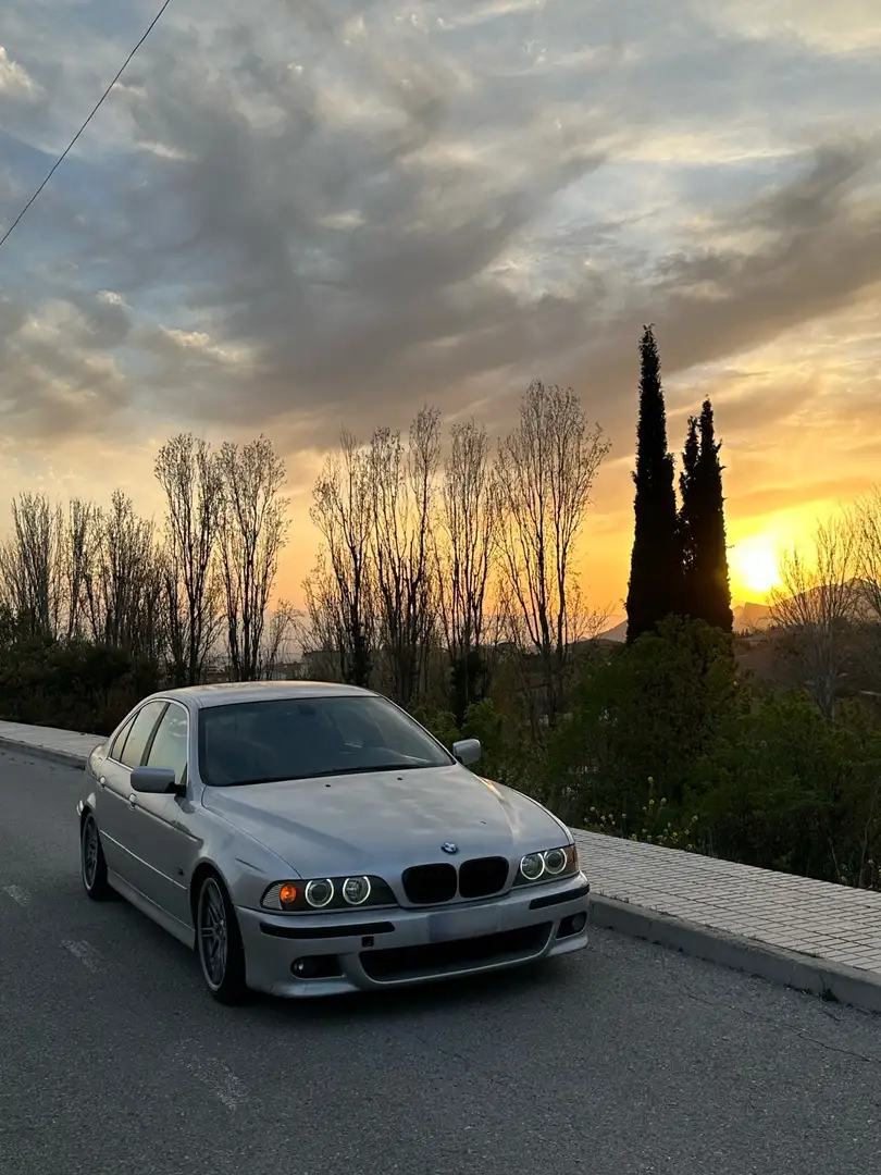 BMW 530 530d - 1