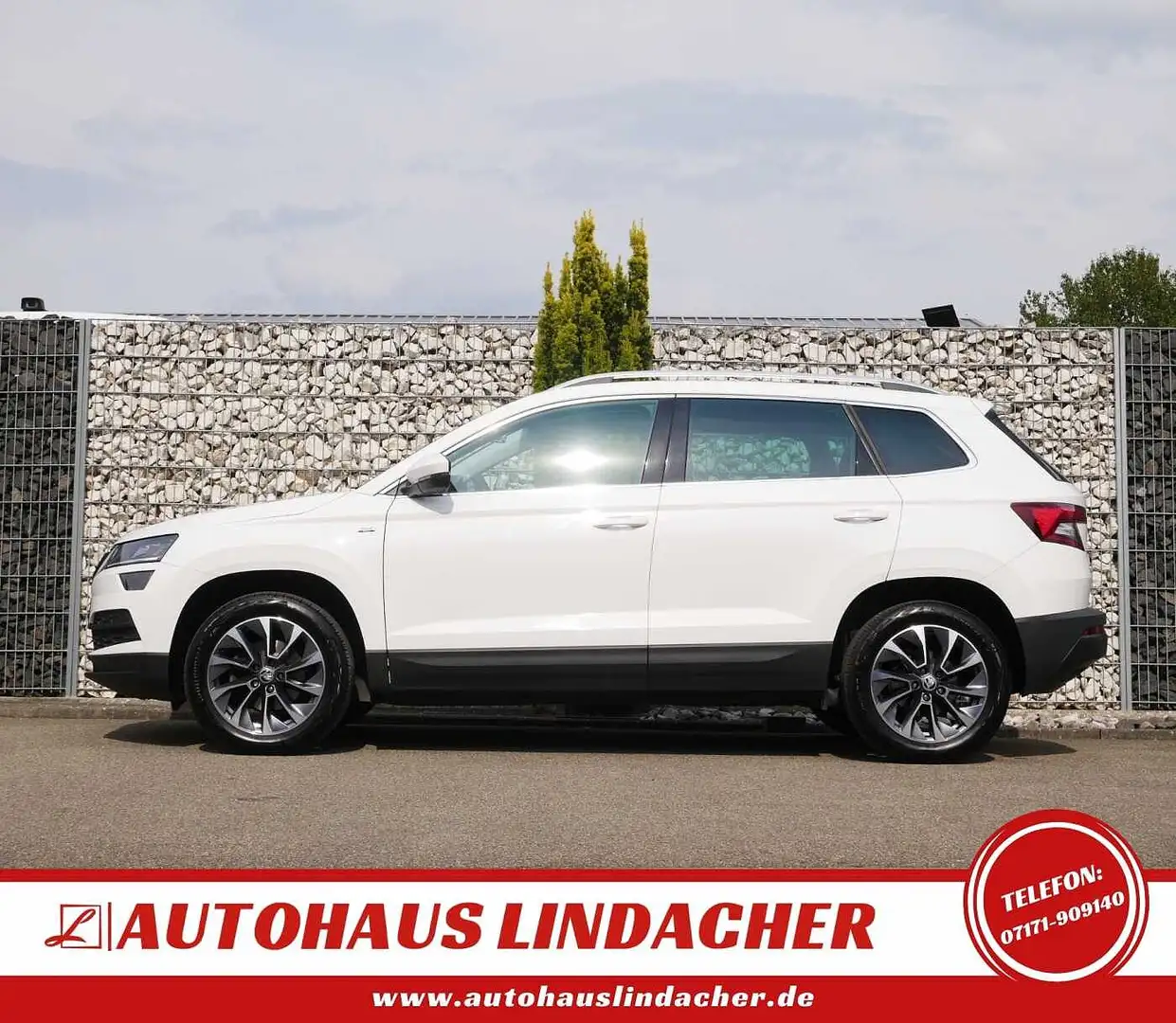 Skoda Karoq 1.5 TSI Drive 125 I LED I Pano I AHK Weiß - 2
