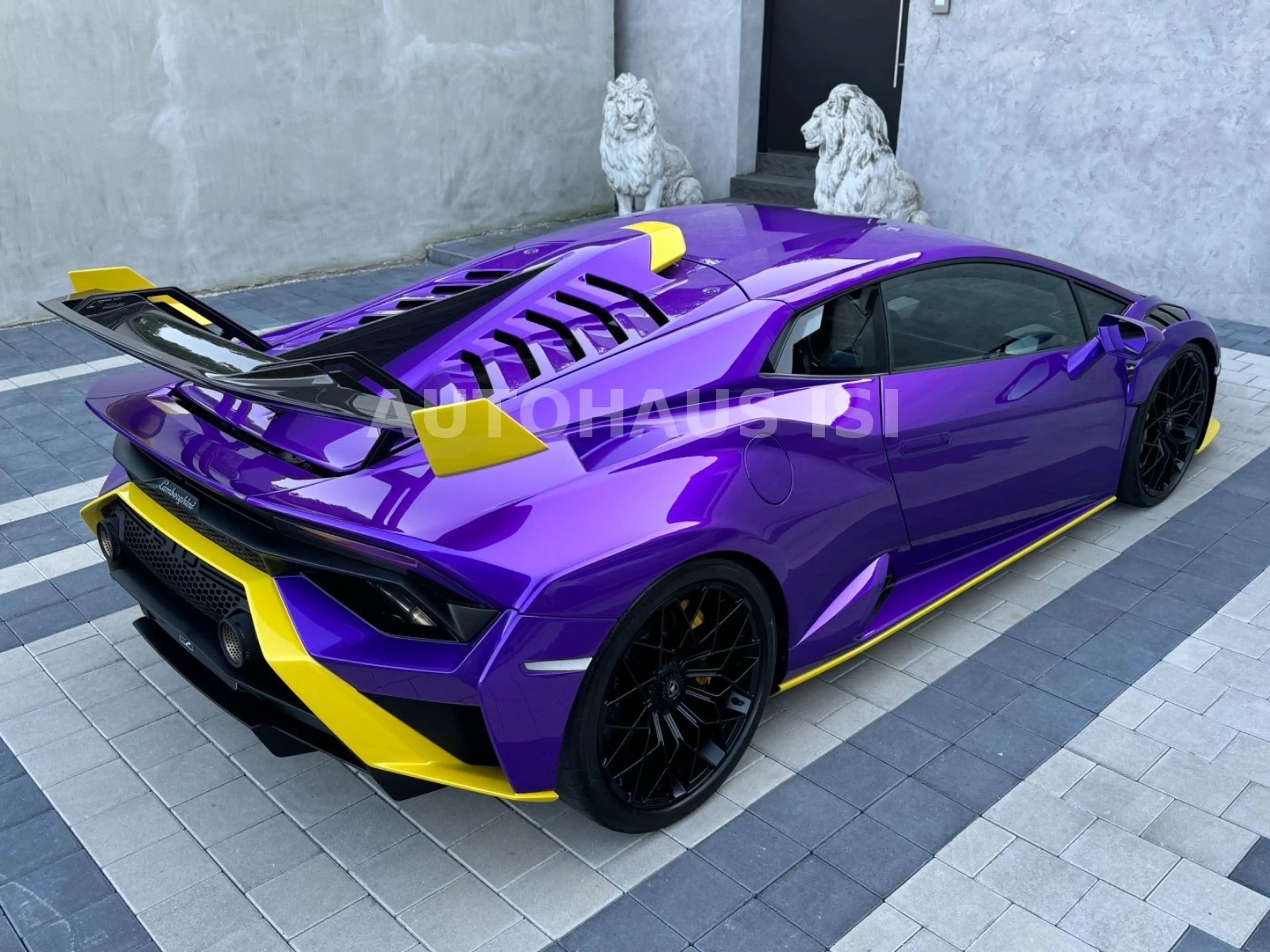 Lamborghini Huracán STO AD-PERSONAM, NOVITEC, RACE, ONE OFF — photo 6