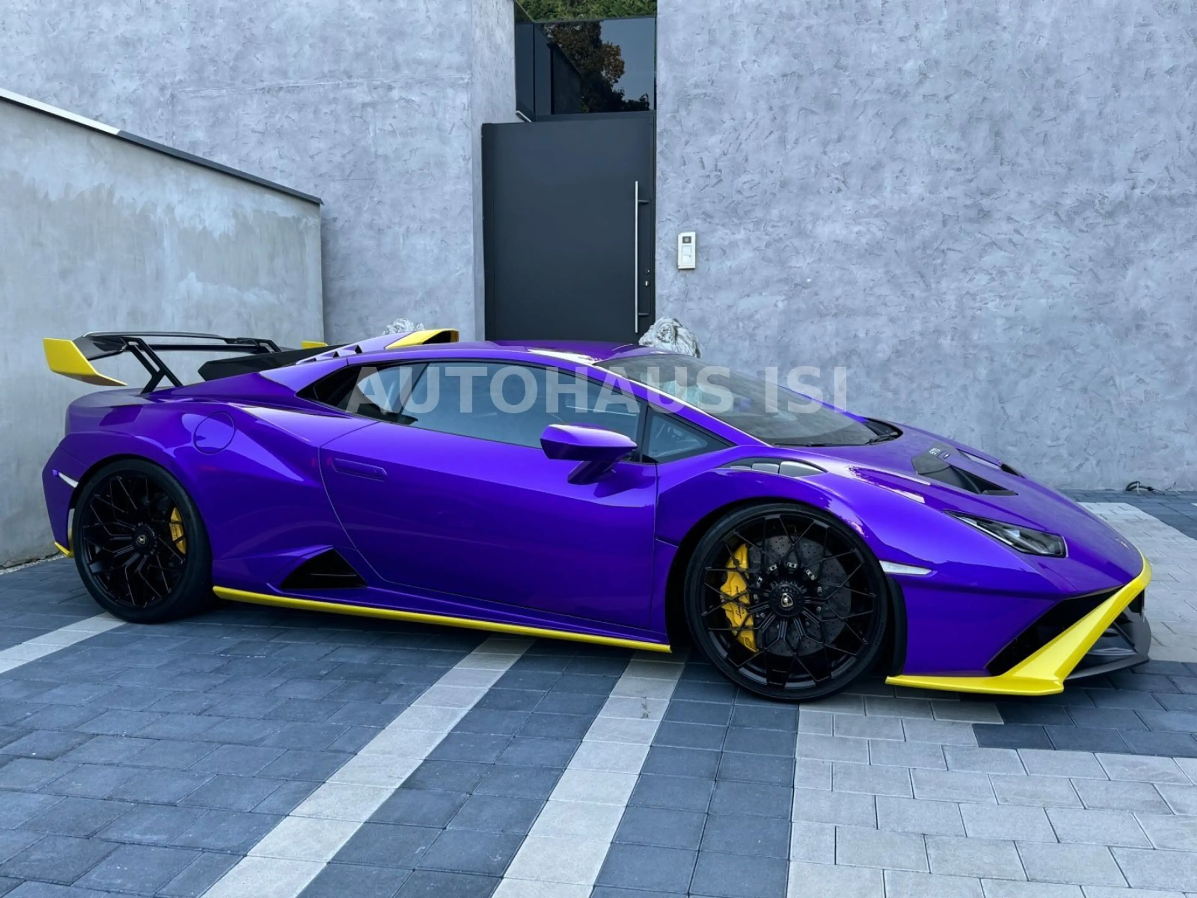 Lamborghini Huracán STO AD-PERSONAM, NOVITEC, RACE, ONE OFF — photo 12