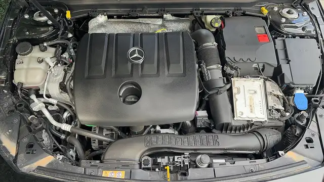 Mercedes-Benz CLA view 15