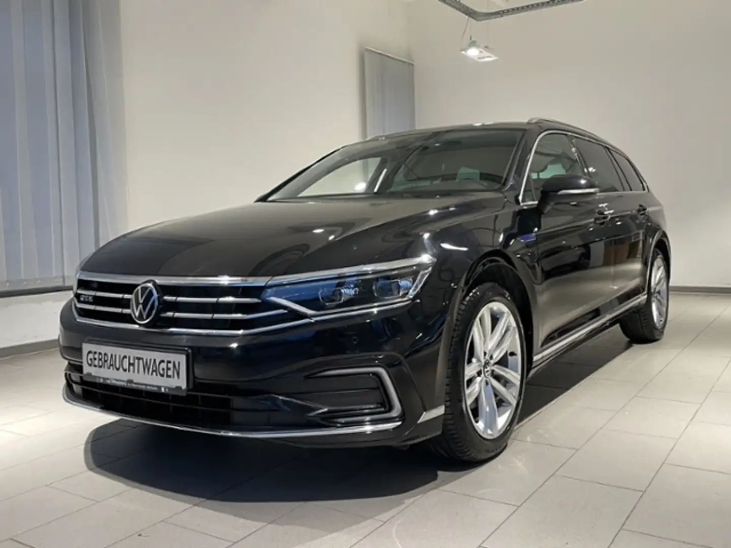 Volkswagen Passat Variant 1.4 TSI GTE +AHK+KAMERA+NAV Schwarz - 2
