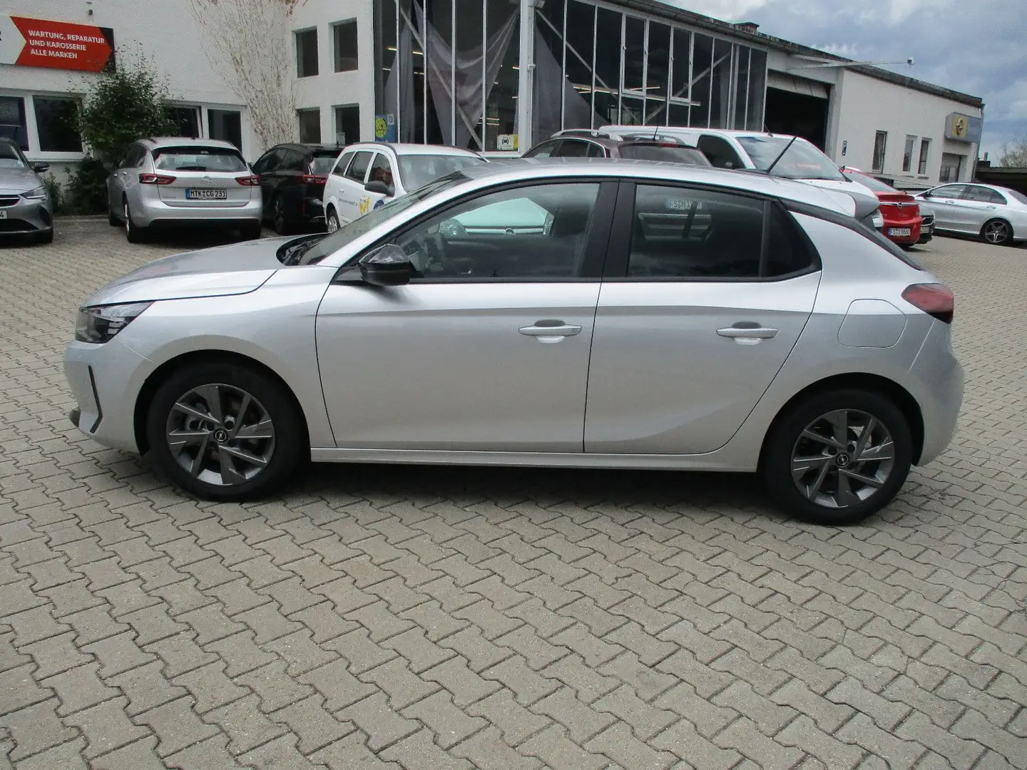 Opel Corsa F Edition  1,2 Turbo  100 PS - 2