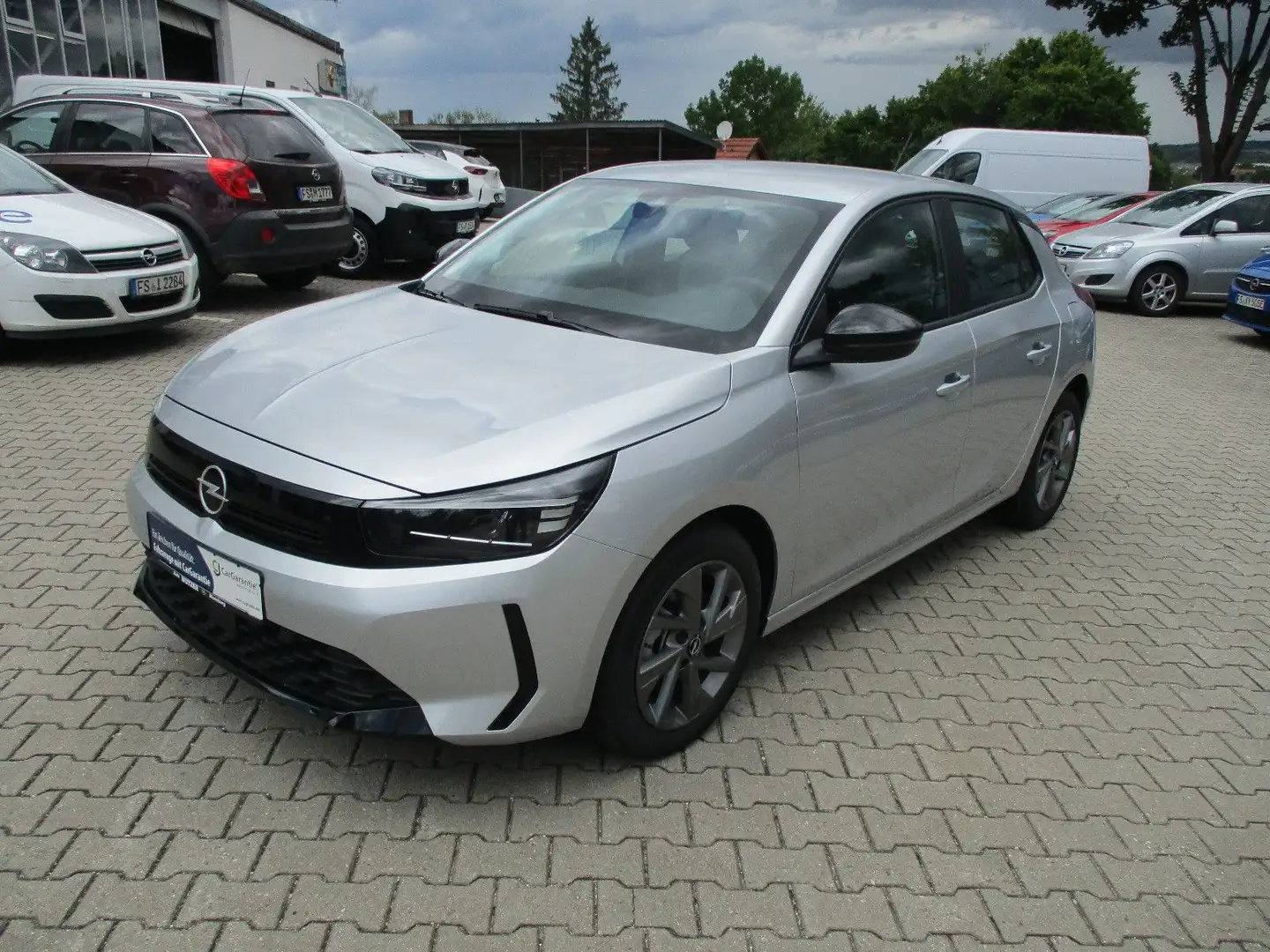 Opel Corsa F Edition  1,2 Turbo  100 PS - 1