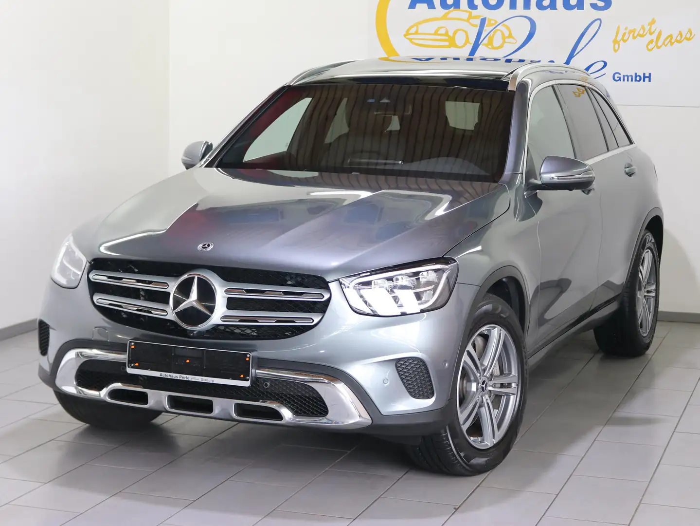 Mercedes-Benz GLC 400 D 4M EXCLUSIVE"PANO"AIRMATIC"AHK"MEMORY"360"DISTR" Grau - 2