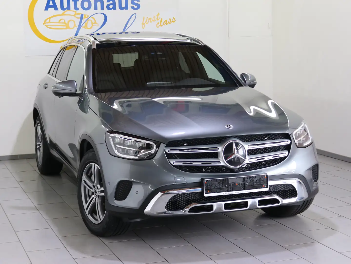 Mercedes-Benz GLC 400 D 4M EXCLUSIVE"PANO"AIRMATIC"AHK"MEMORY"360"DISTR" Grau - 1