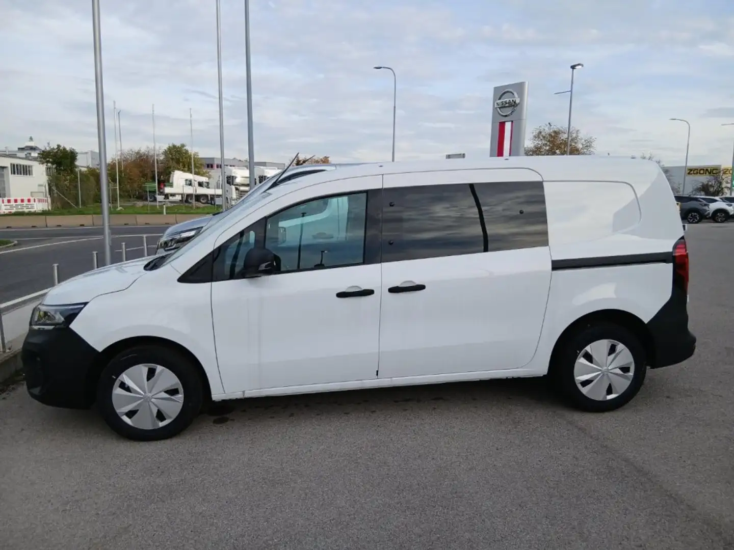 Nissan Townstar 1.3 VAN DoKa L2 130PS 7DCT Weiß - 1