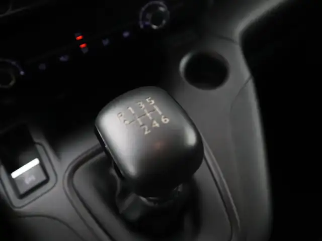 Peugeot Partner view 11