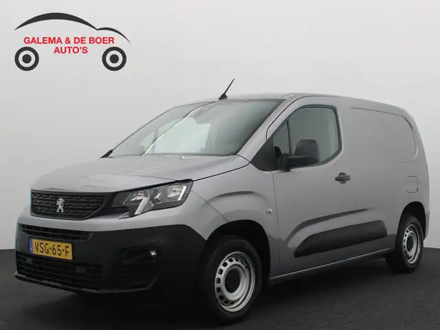 2022 Peugeot Partner in Grey for sale