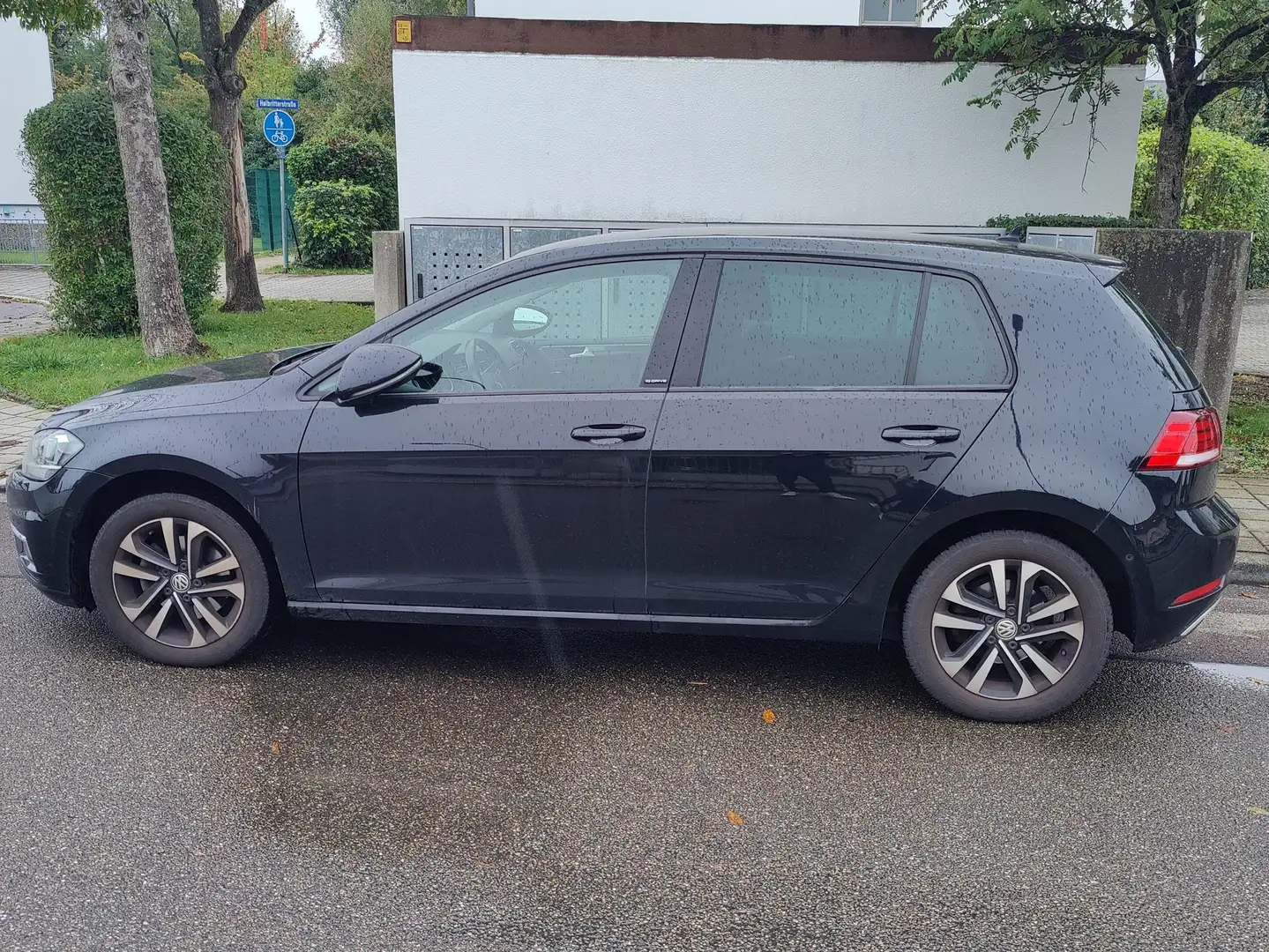 Volkswagen Golf Golf 1.5 TSI ACT OPF DSGIQ.DRIVE Schwarz - 1