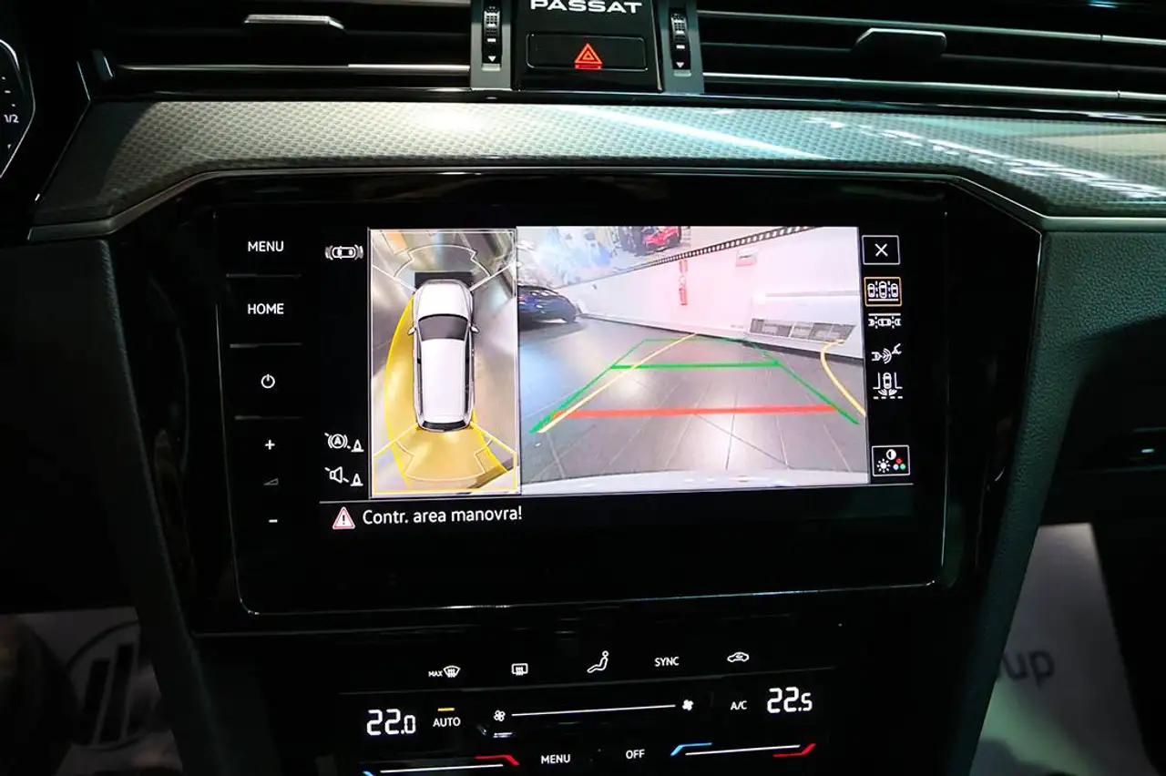 Volkswagen Passat 2.0 TDI 200cv 4Motion DSG SOSPENSIONI/MATRIX/TELECAMERE 360°/DIFFERENZIALE XDS/KEYLESS/BAULE ELETTRICO/CERCHI 19", миниатюра 23