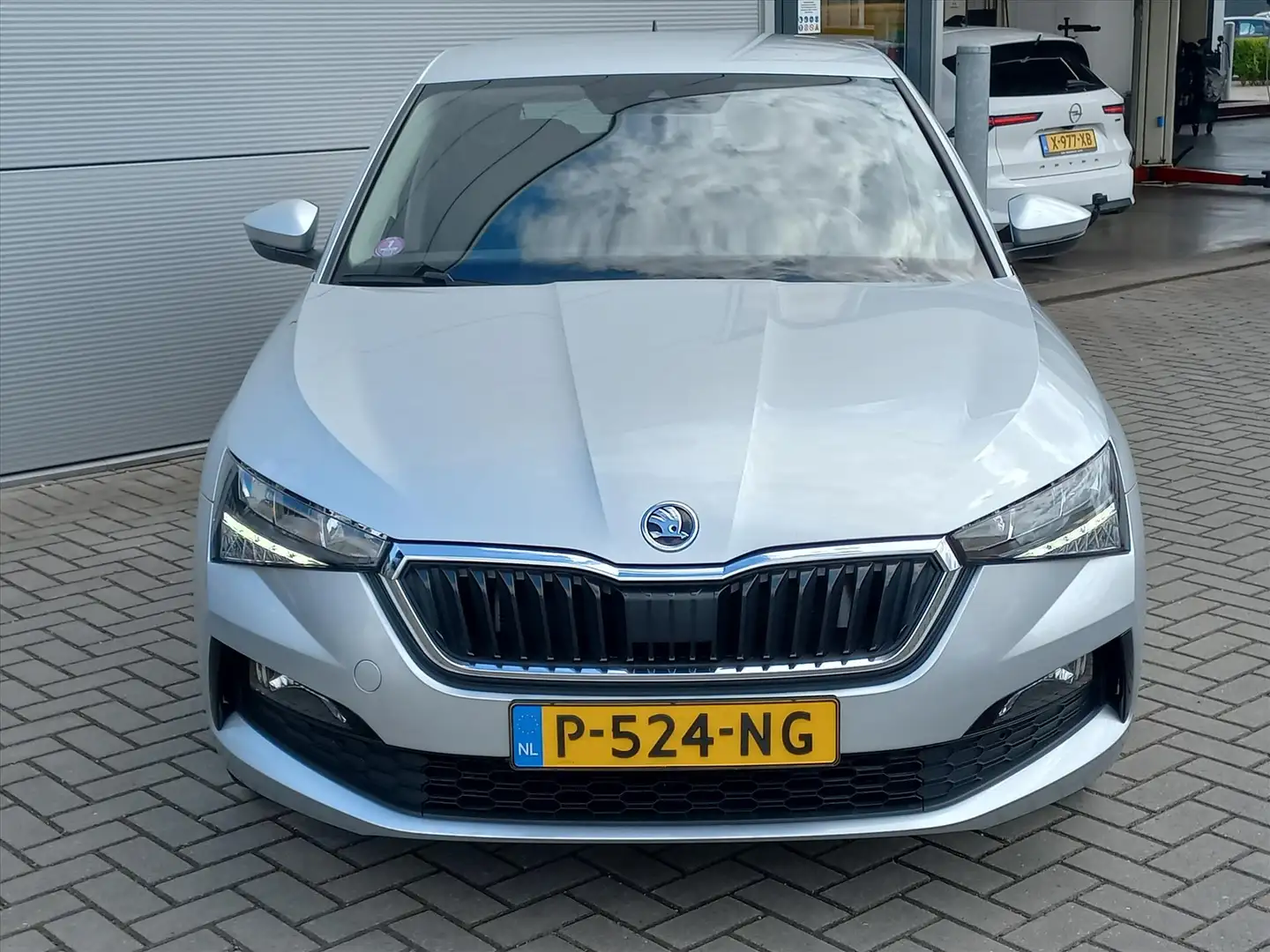 Skoda Scala 1.0 TSI 110pk Ambition | Airconditioning | Navigat Grigio - 2