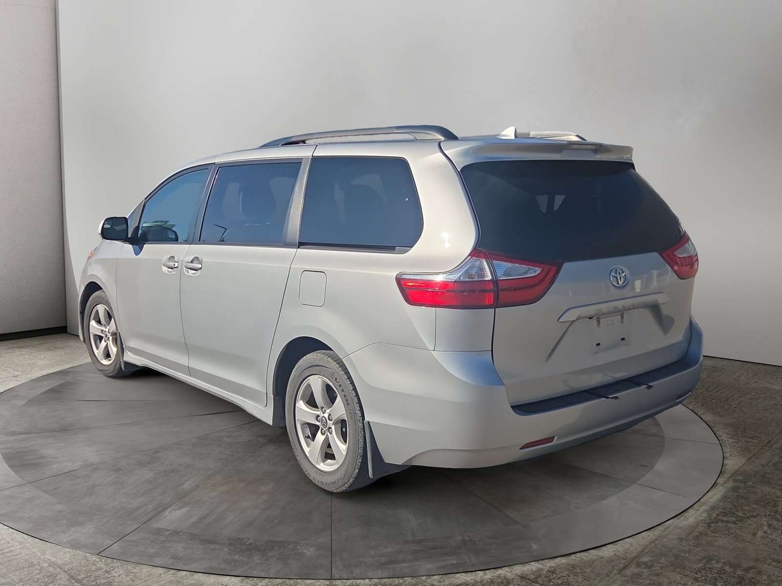 2019 Toyota Sienna