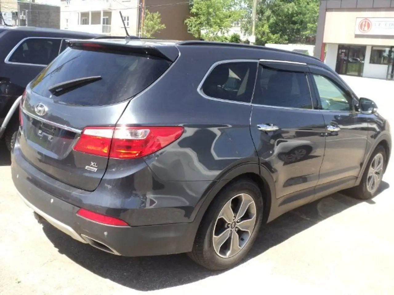 Hyundai SANTA FE photo Hyundai SANTA FE