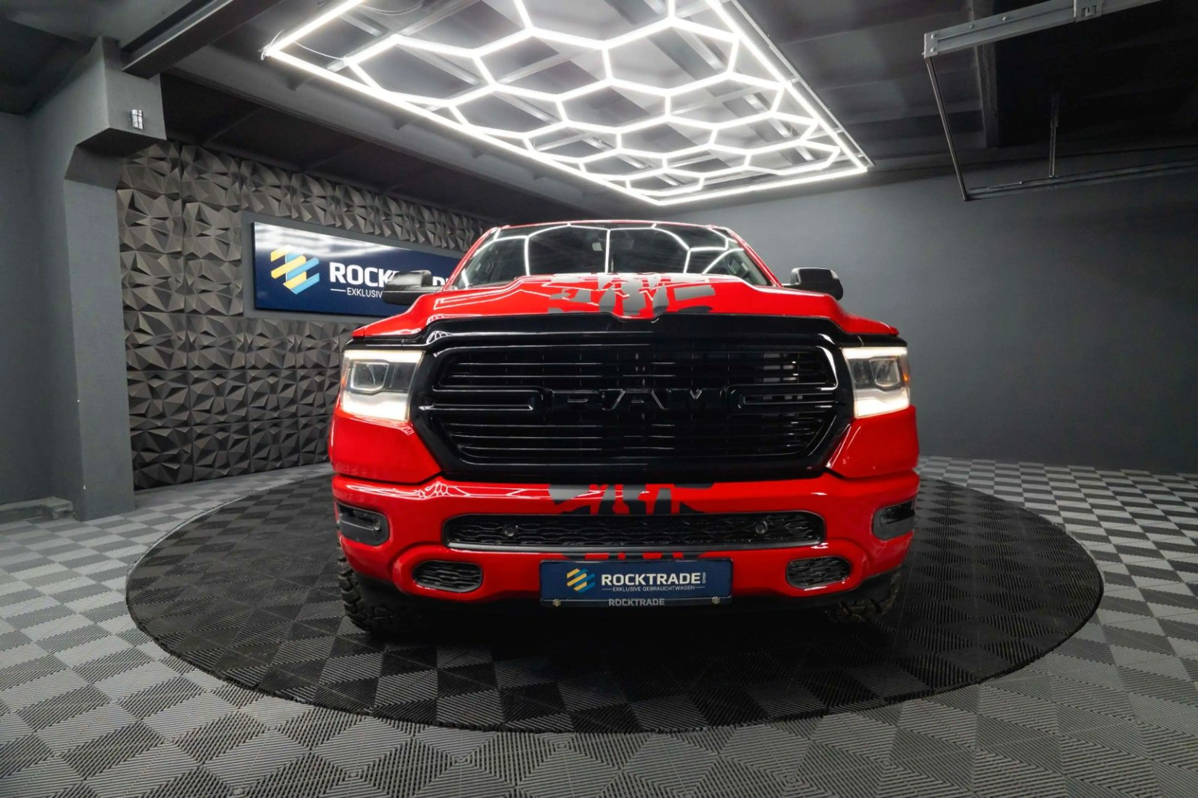 Dodge RAM 5.7 V8 HEMI 4x4 OFFROAD LONGBED AXLE LOCK — photo 15