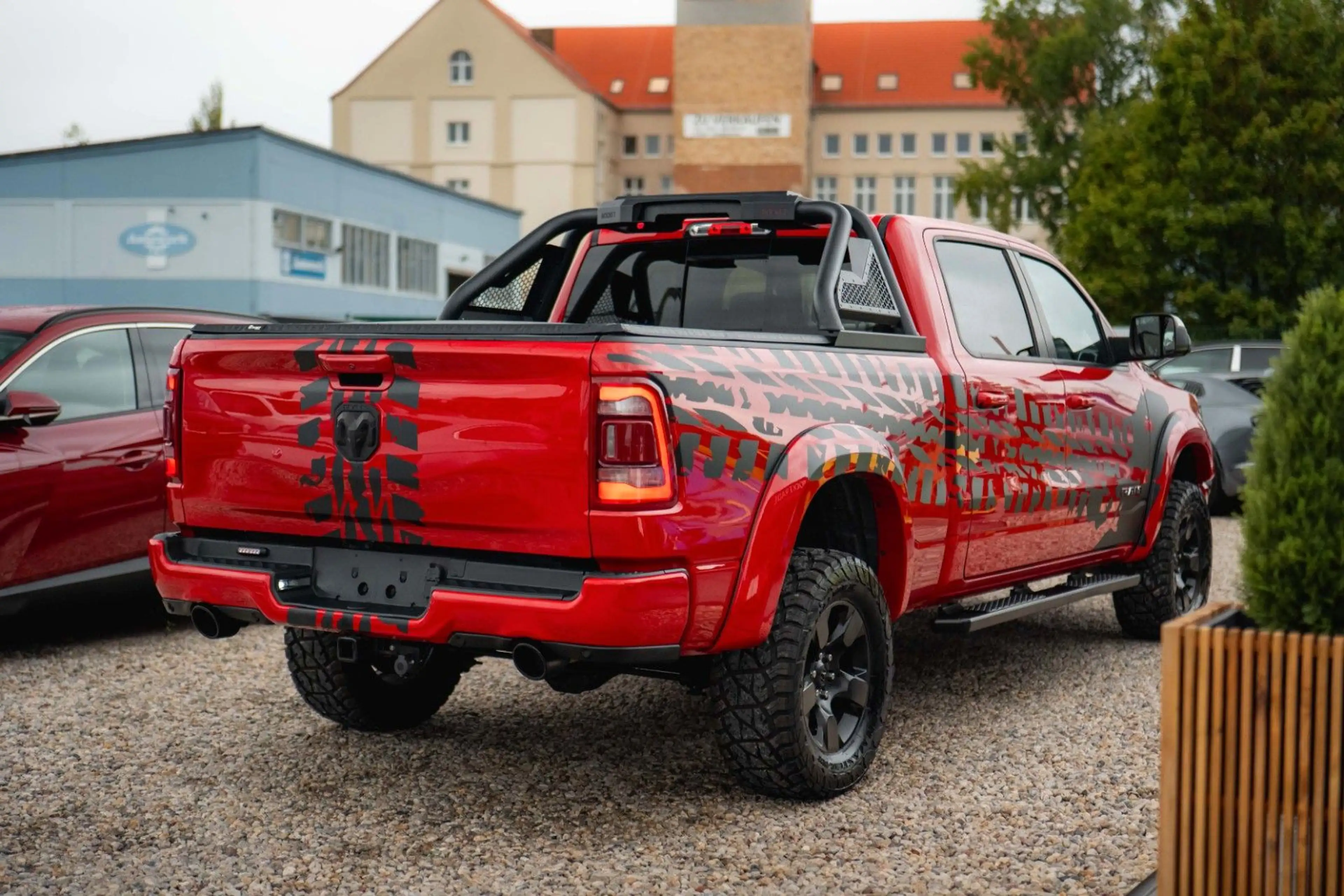 Dodge RAM 5.7 V8 HEMI 4x4 OFFROAD LONGBED AXLE LOCK — photo 5