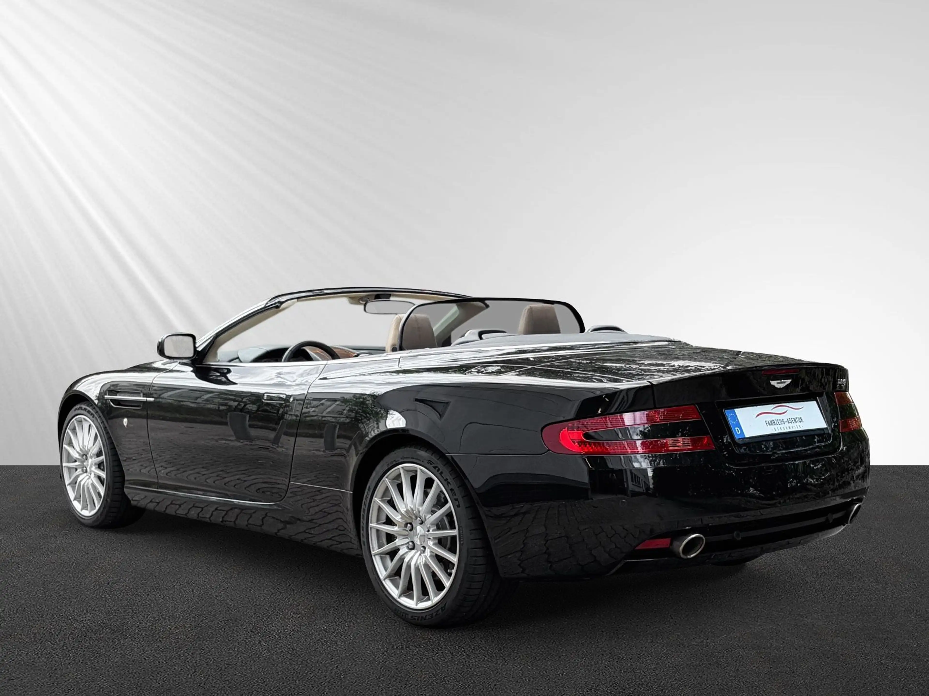 Aston Martin DB9 Volante 6.0 Touchtronic/BRD/Großer Service — photo 3