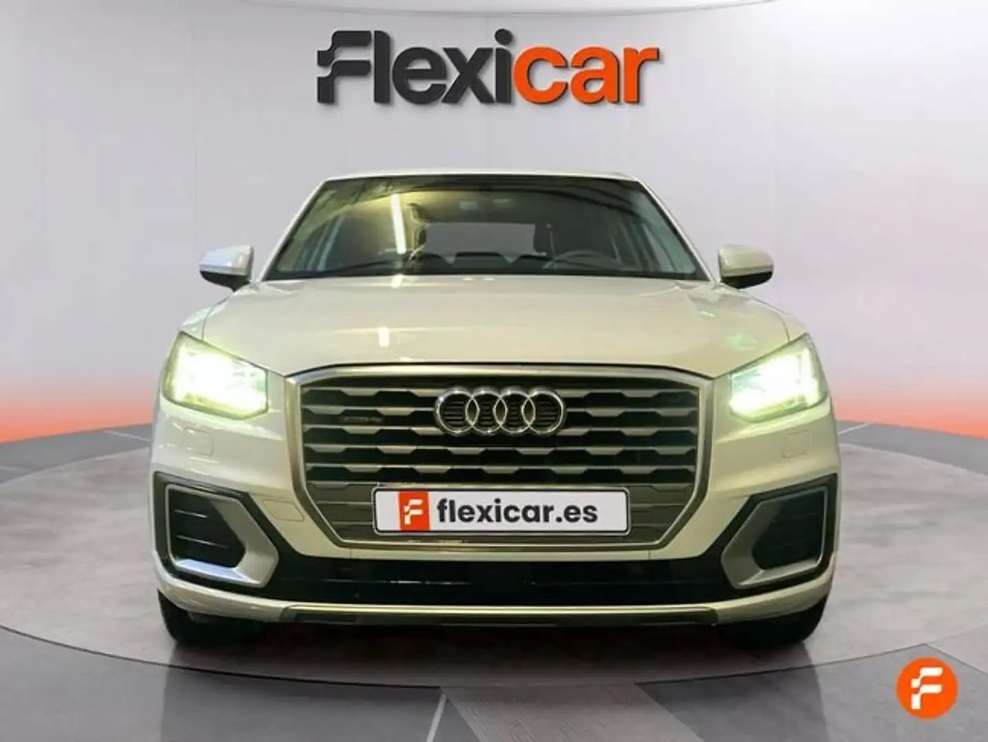 Audi Q2 35 TDI Black line edition quattro S tronic 110kW Blanco - 2