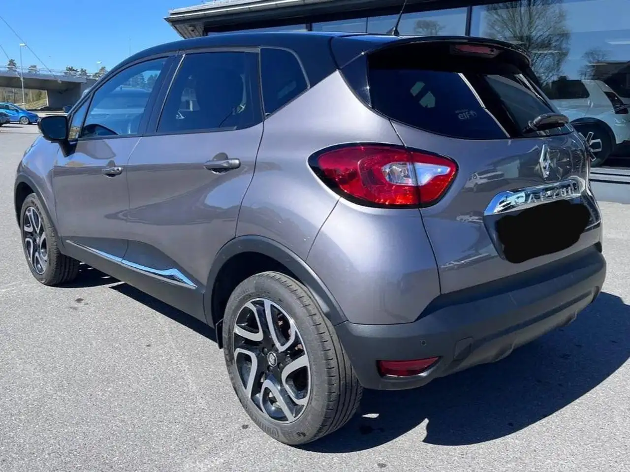 Renault Captur — photo 3