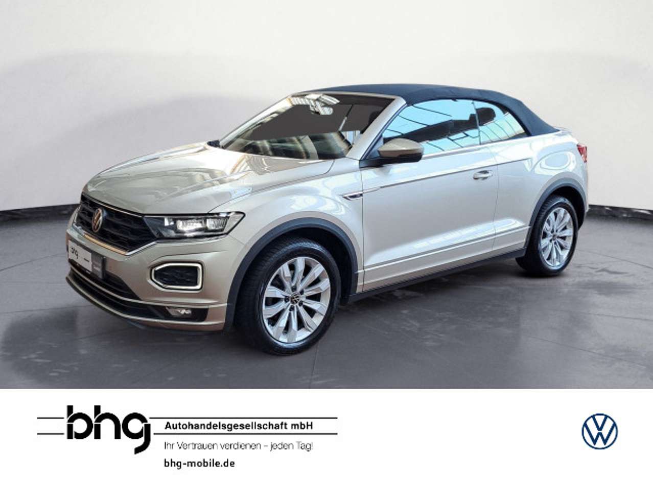 Volkswagen T-Roc 2021 — R-Line 1.5 TSI DSG *APP-CONNECT*