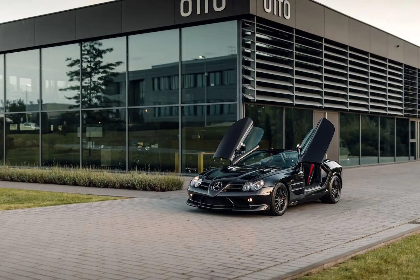 Mercedes-Benz SLR McLaren 722 S Roadster Noir - 1