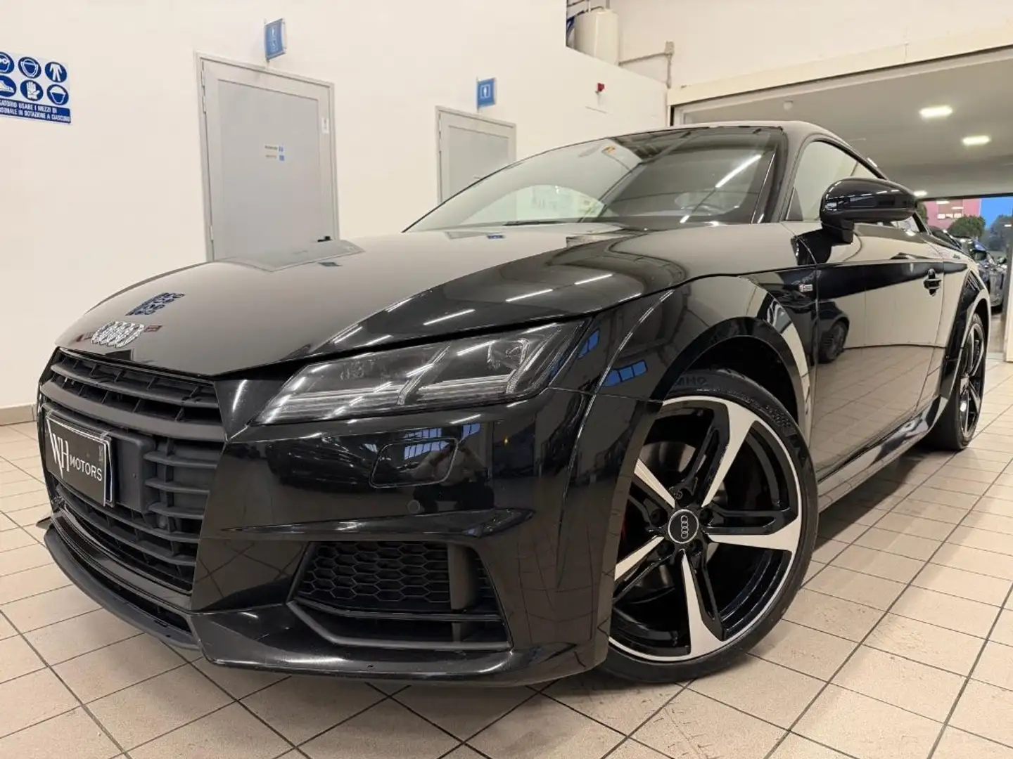Audi TT Coupé 1.8 TFSI S line //BELL1SS1MA// Schwarz - 1