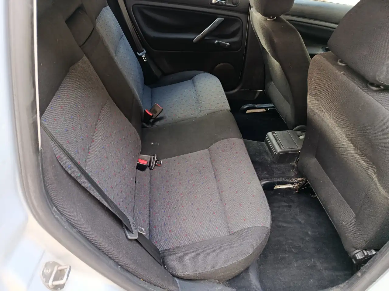 Volkswagen Passat Variant 1.6, foto 3