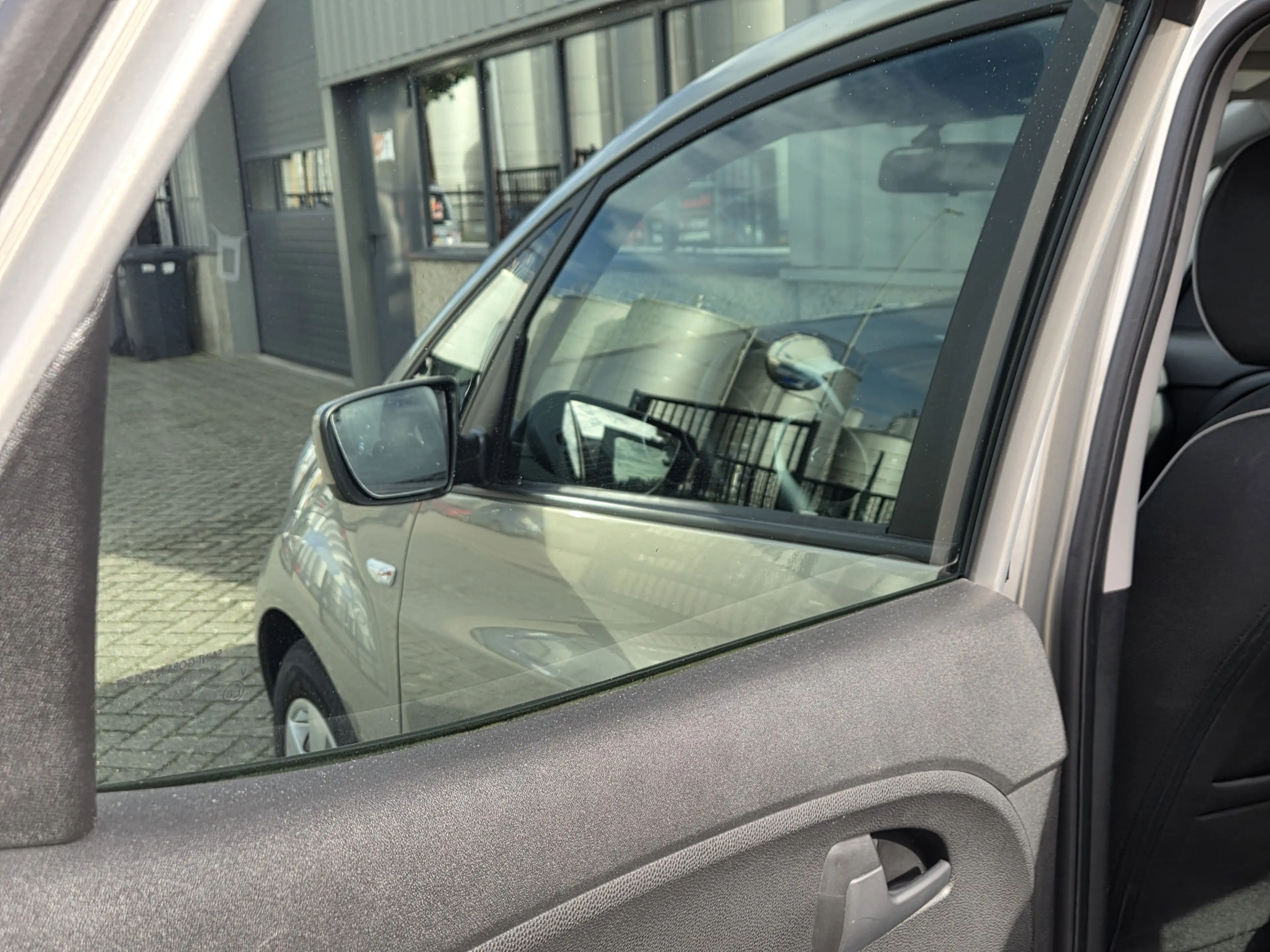 Kia Venga 1.6 CVVT Anniversary automaat hoge-instap 1e eigen — photo 18