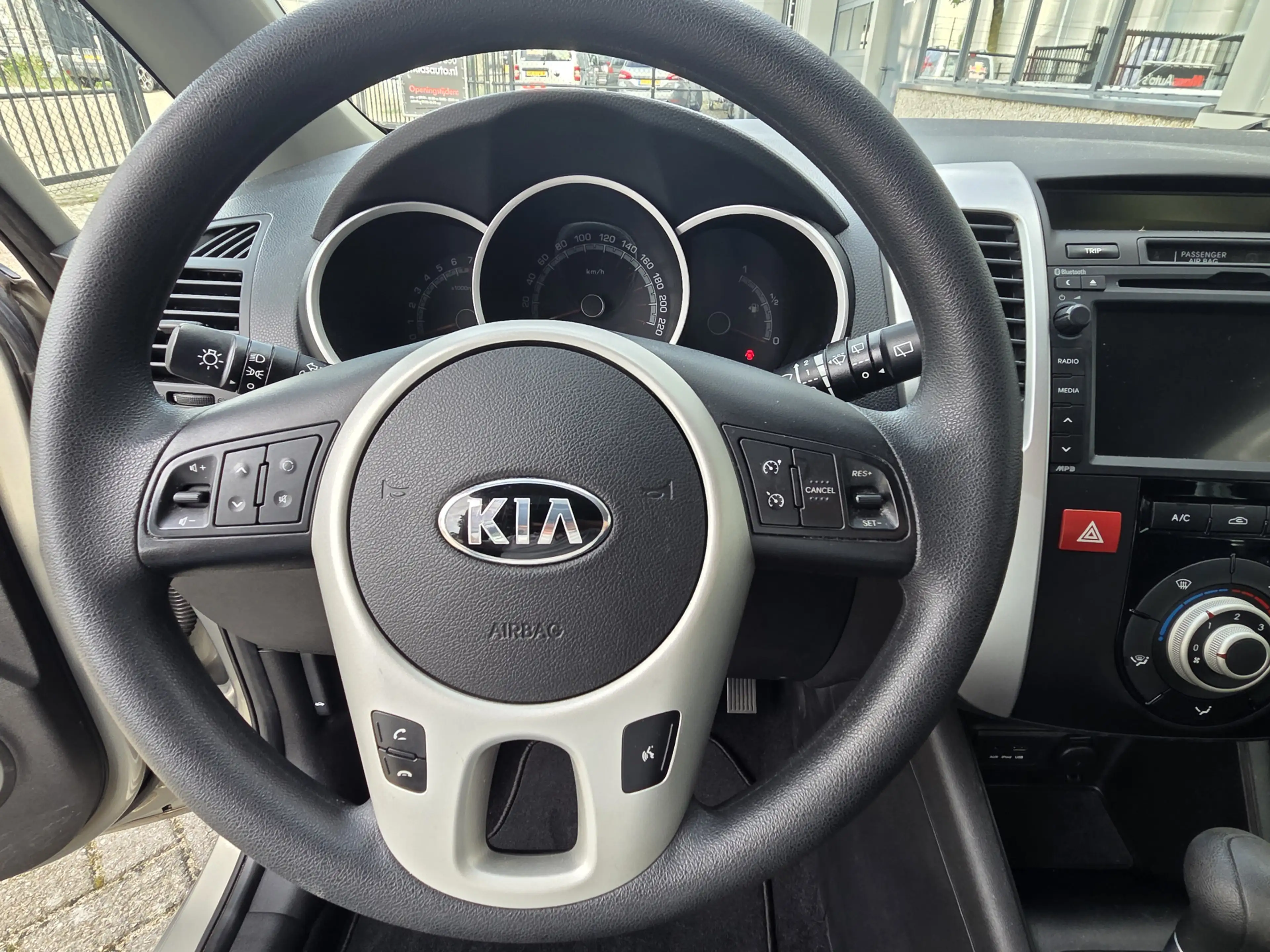 Kia Venga 1.6 CVVT Anniversary automaat hoge-instap 1e eigen — photo 10