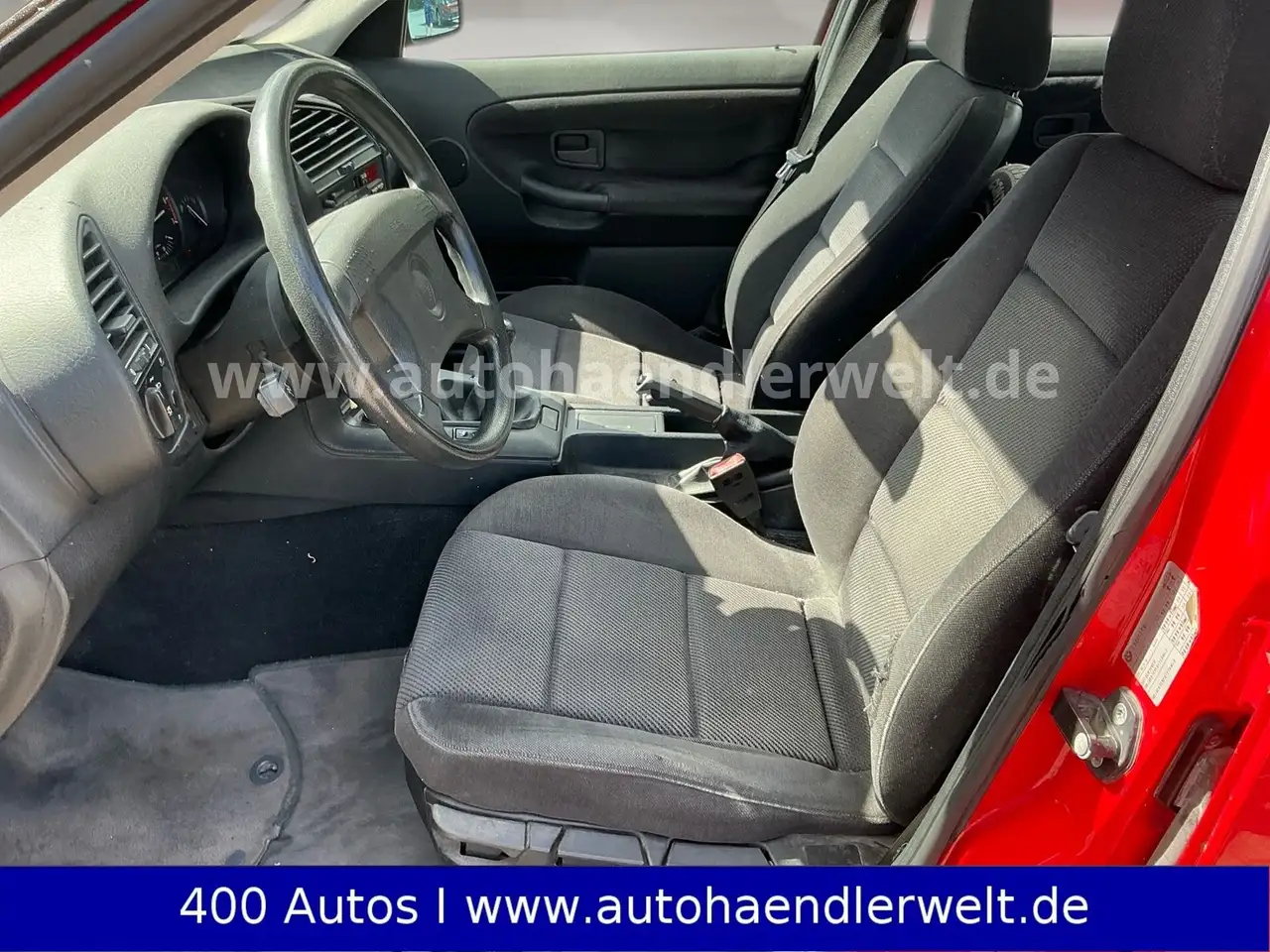BMW 316 i E36 Lim., foto 9