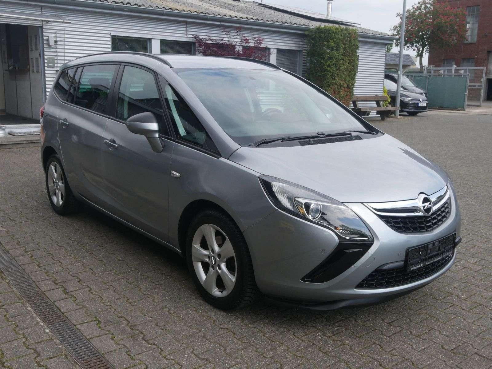 Second hand Opel Zafira 1.4